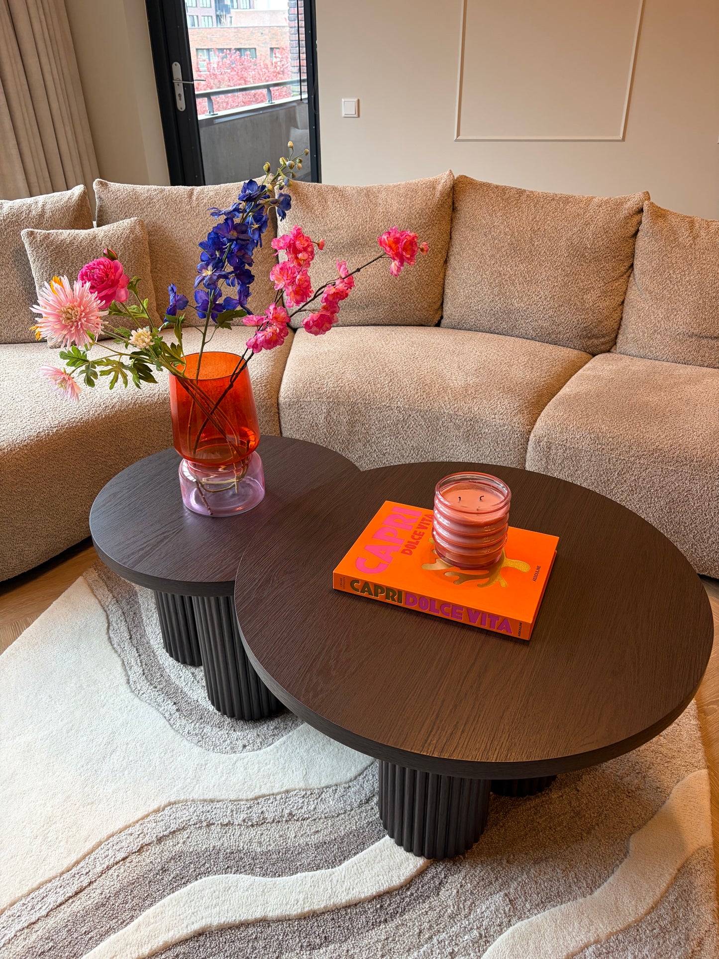 (Pre-order) Salontafel Kwatri – Japandi Design met Walnoot Hout